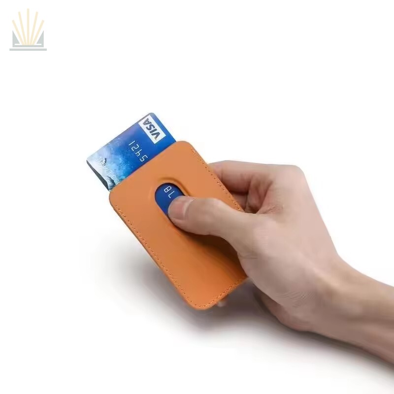 Minimalist MagSafe Leather Card Holder